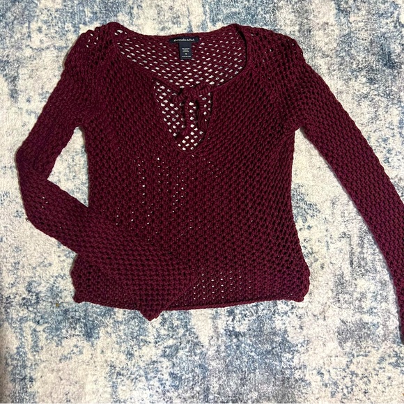 Abercrombie crochet sweater - Picture 1 of 5